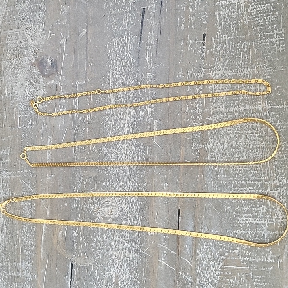 Avon Vintage Lot Of 3  Goldtone Chain Necklaces